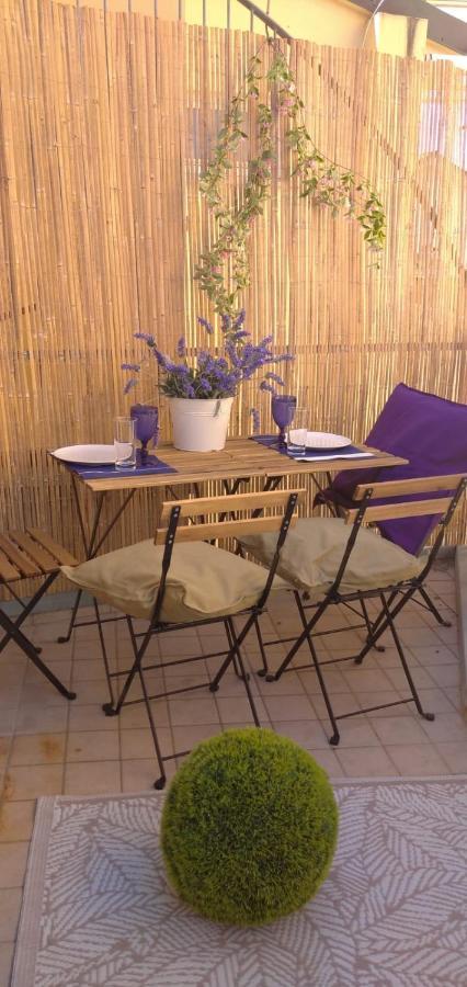 Appartamenti Diffusi Di Villa Fiorita Con Accesso Alle Piscine Della Struttura Principale Cattolica Exteriör bild
