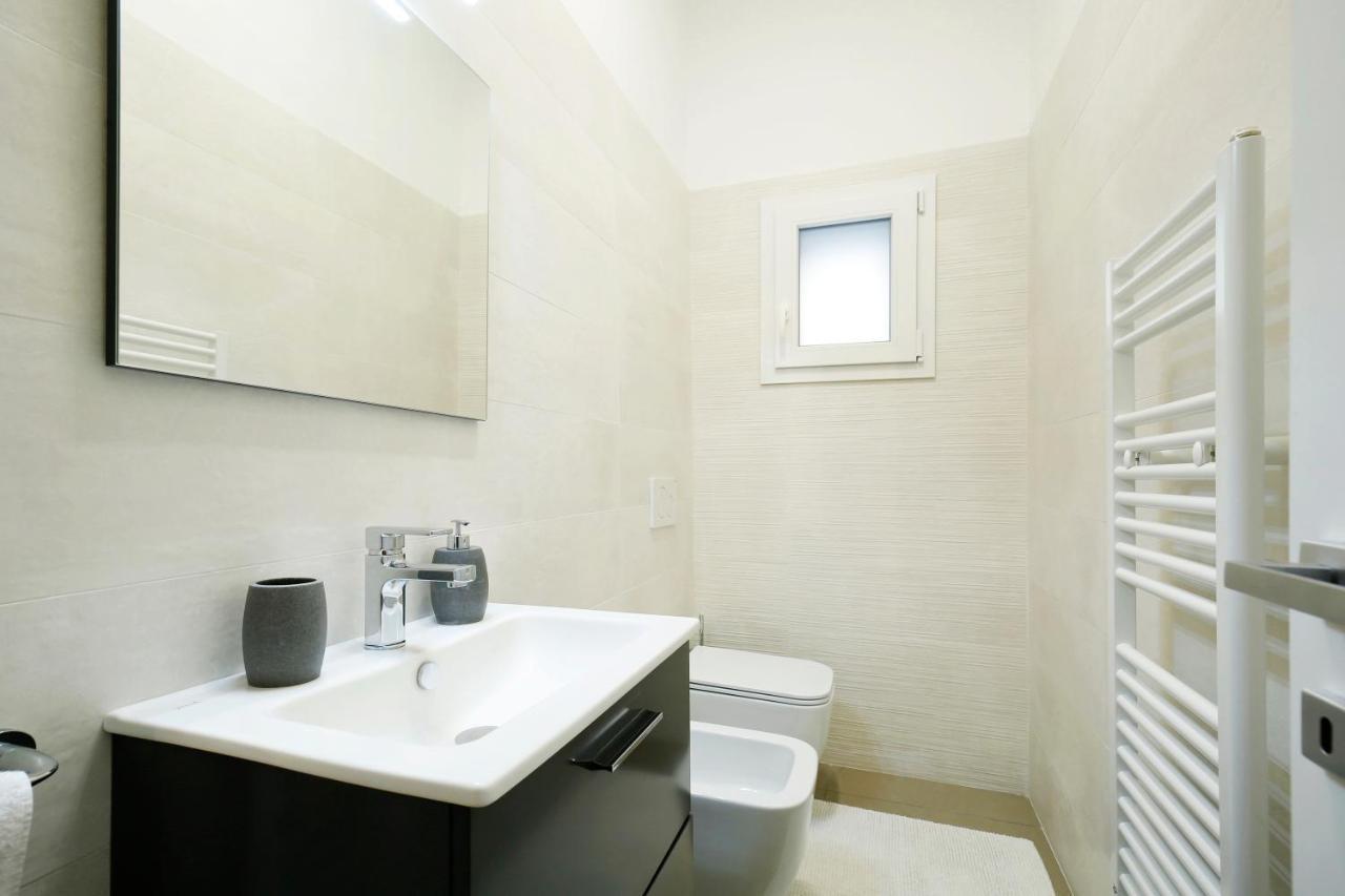 Appartamenti Diffusi Di Villa Fiorita Con Accesso Alle Piscine Della Struttura Principale Cattolica Exteriör bild