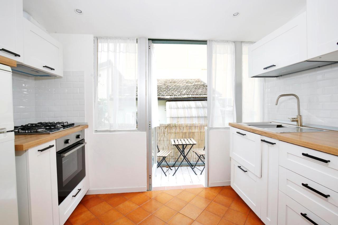 Appartamenti Diffusi Di Villa Fiorita Con Accesso Alle Piscine Della Struttura Principale Cattolica Exteriör bild